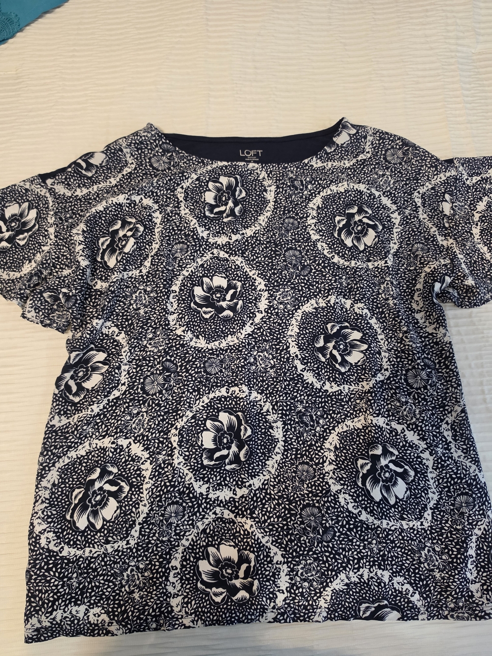LOFT Size Medium Navy and White Floral Tee